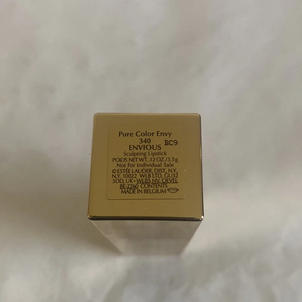 ESTEE LAUDER Pure Color Envy Sculpting Lipstick #340 Envious 0.12oz $36 NWOB